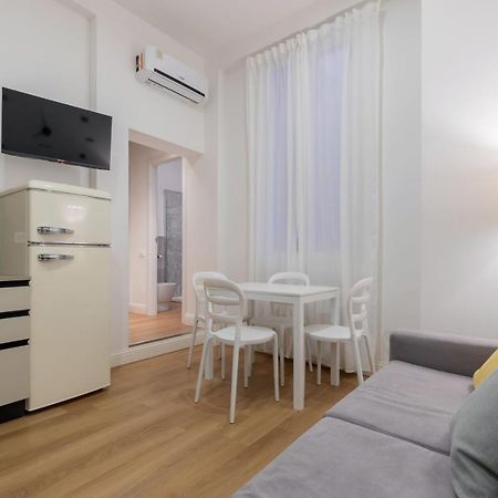 Nuovo Intimo Apt A 10Min Dal Duomo - Homeunity Mediolan Zewnętrze zdjęcie